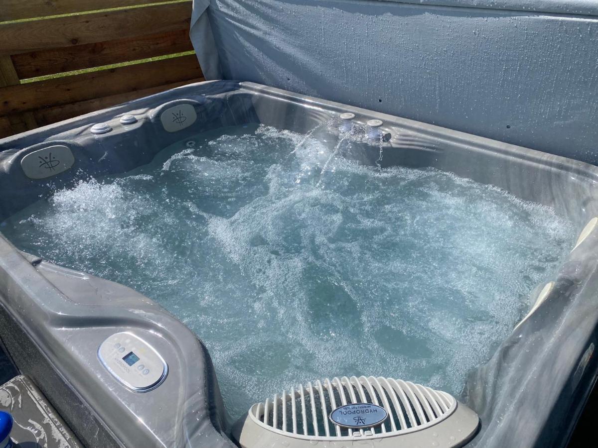 Farr North Lodge 2 With Hot-Tub Wick  Exteriör bild